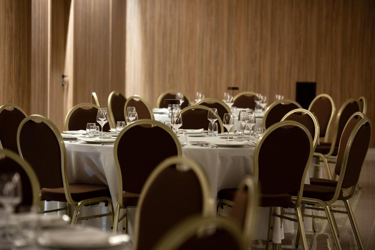 Gold Tower Lifestyle Hotel Napoli Esterno foto