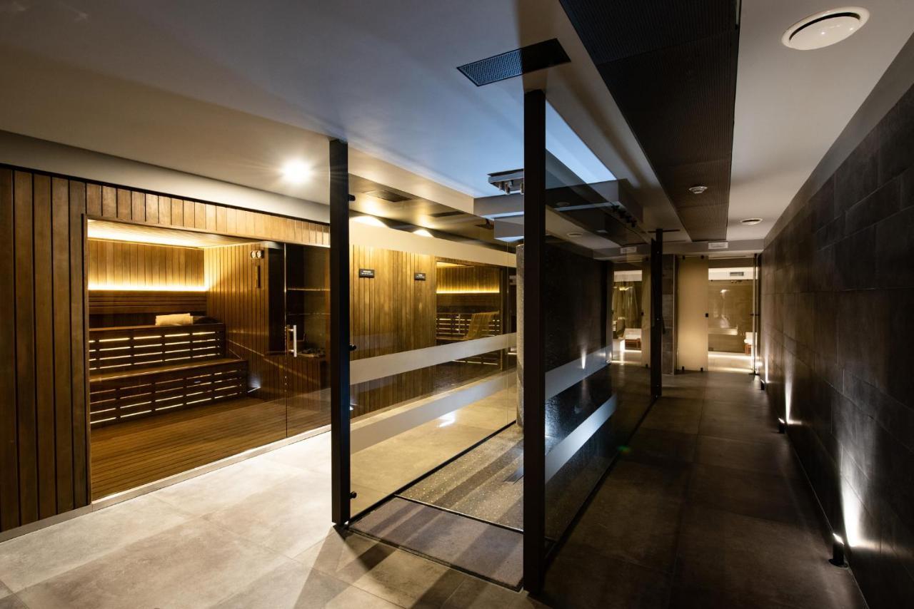 Gold Tower Lifestyle Hotel Napoli Esterno foto
